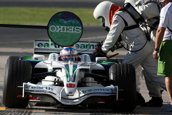 Jenson Button, Honda Racing F1 Team, en recarga de combustible