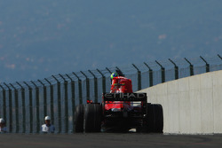 Felipe Massa, Scuderia Ferrari, F2008, suffers a mechanical failure while in the lead near the end o