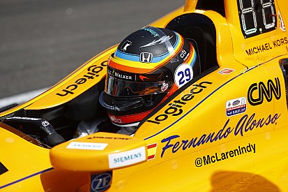 Alonso usará design do capacete da Indy 500 em Austin