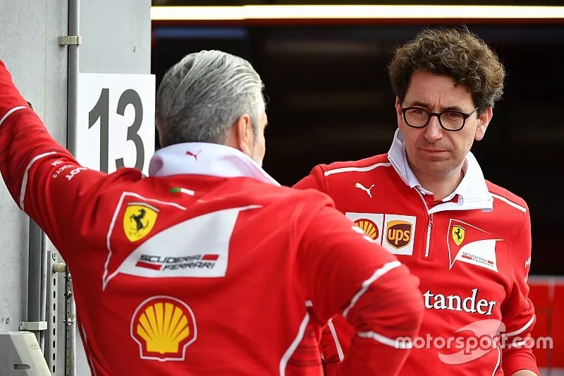 Maurizio Arrivabene, Ferrari Team Principal y Mattia Binotto, director t&eacute;cnico de Ferrari