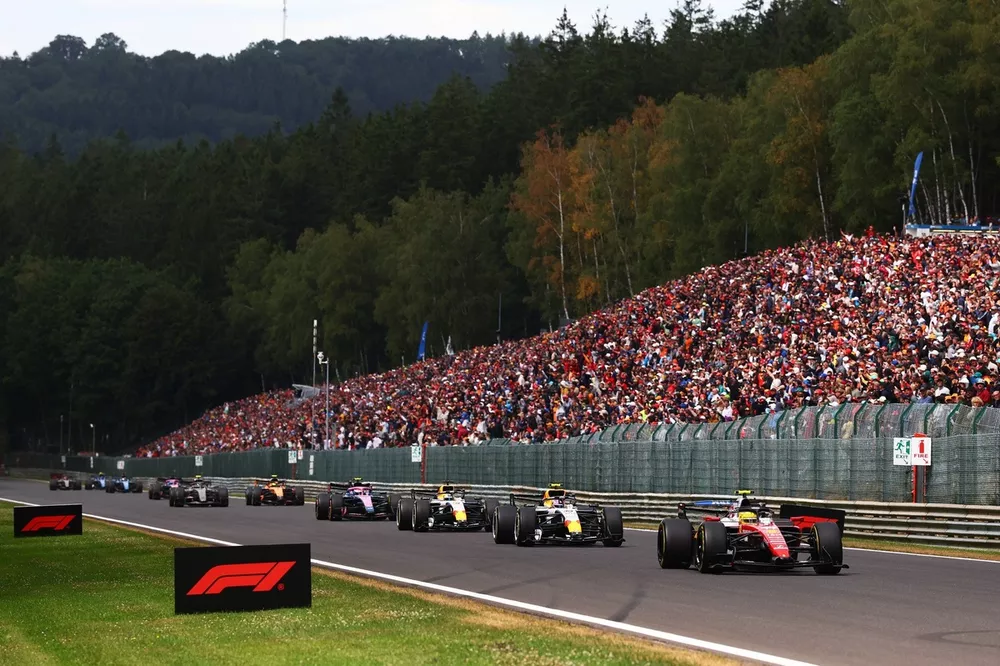 Lewis Hamilton, Ferrari, Liam Lawson, Racing Bulls, Arvid Lindblad, Racing Bulls