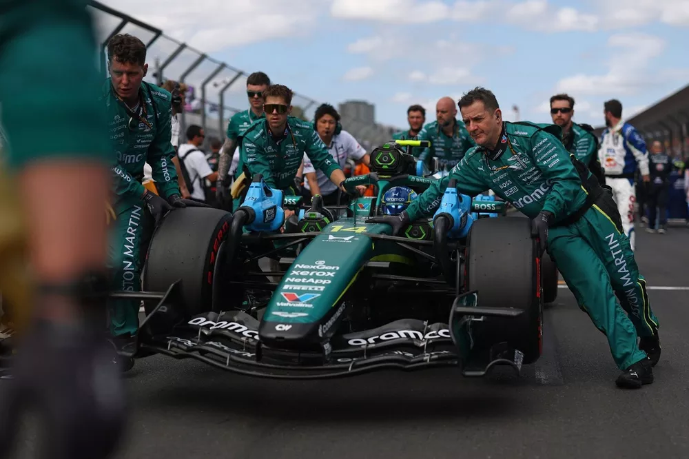 Fernando Alonso, Aston Martin Racing