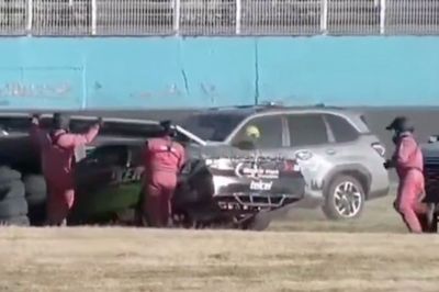VÍDEO: Safety Car proporciona acidente bizarro na NASCAR do México