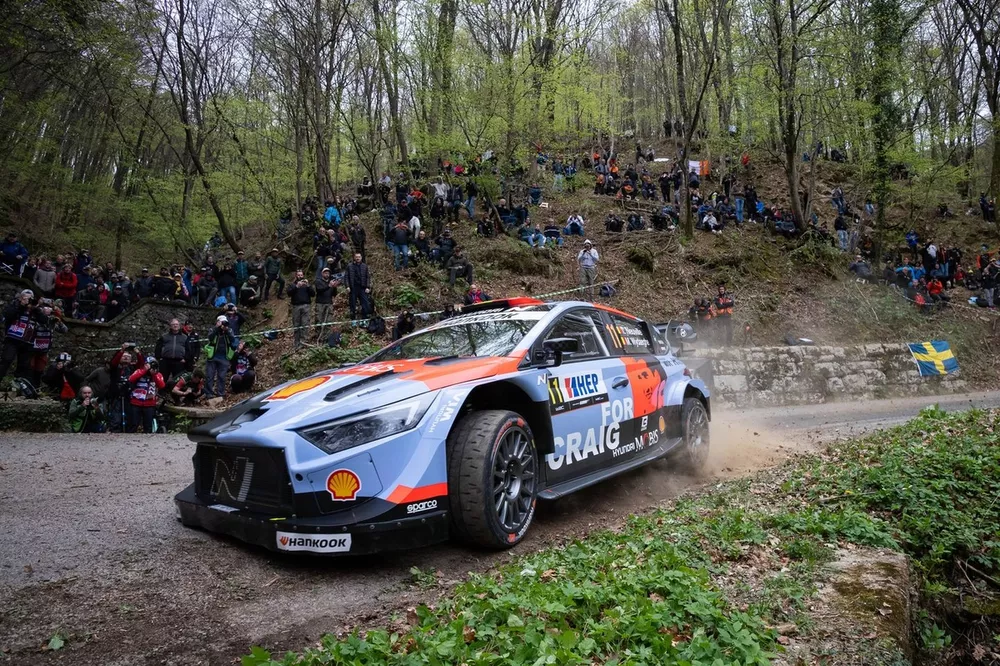 Thierry Neuville, Martijn Wydaeghe, Hyundai Shell Mobis World Rally Team Hyundai i20 N Rally1