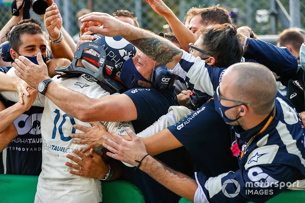 Pierre Gasly, AlphaTauri, 1st position, celebrates in Parc Ferme with his team