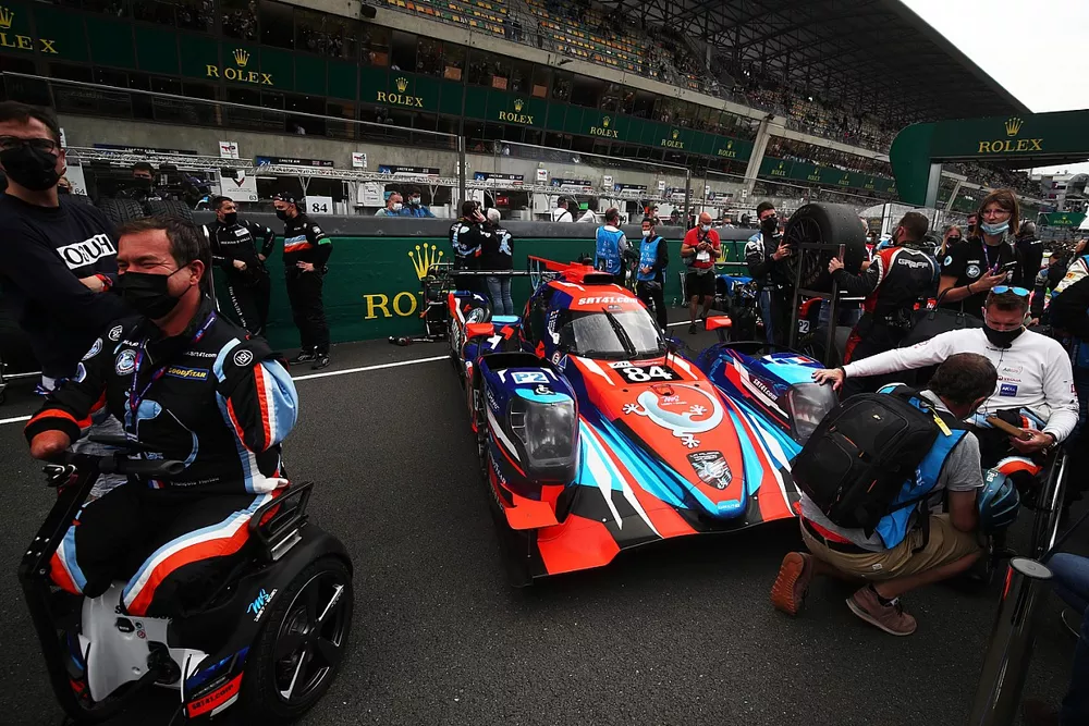 #84 Association Srt41 Oreca 07 - Gibson Innovative Car, Takuma Aoki, Nigel Bailly, Matthieu Lahaye 