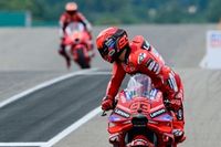 M&aacute;rquez lidera bajo la lluvia el &uacute;ltimo libre en Sachsenring