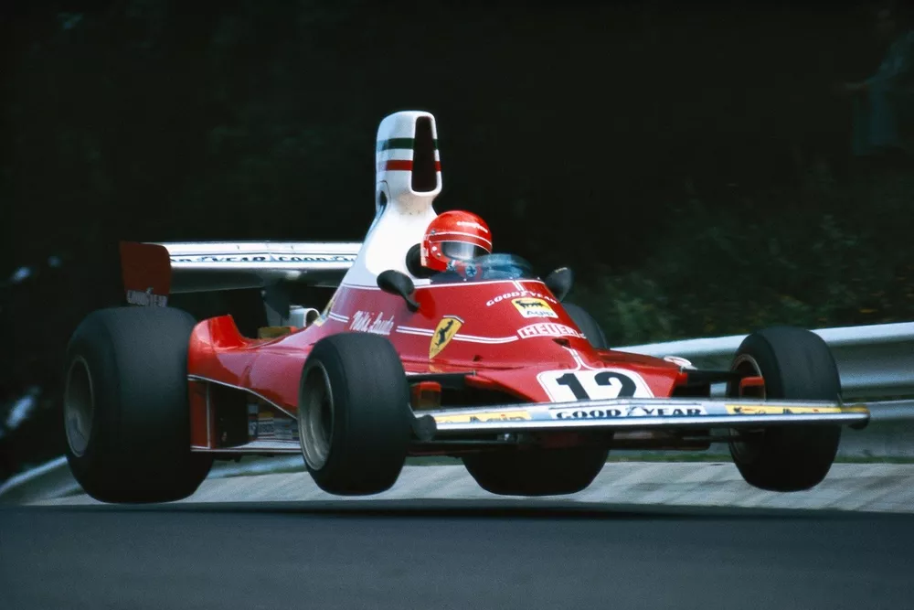 Ferrari 312T 1975 ニキ・ラウダ Niki Lauda's championship-winning Ferrari 312T returns in Austria