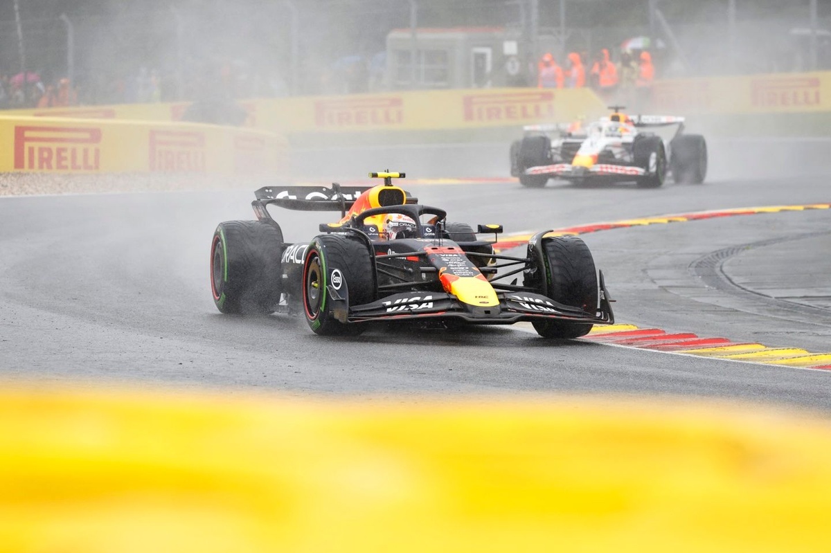 yuki-tsunoda-red-bull-racing-t