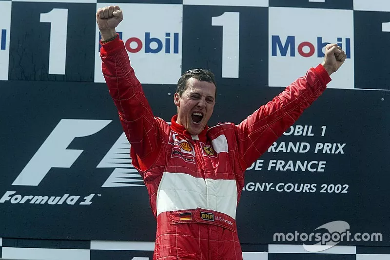 El ganador del GP de Francia 2002, Michael Schumacher, Ferrari