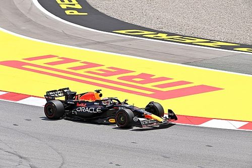 Verstappen nagy előnnyel pole-ban Barcelonában, Perez a Q2-ben, Leclerc a Q1-ben esett ki!