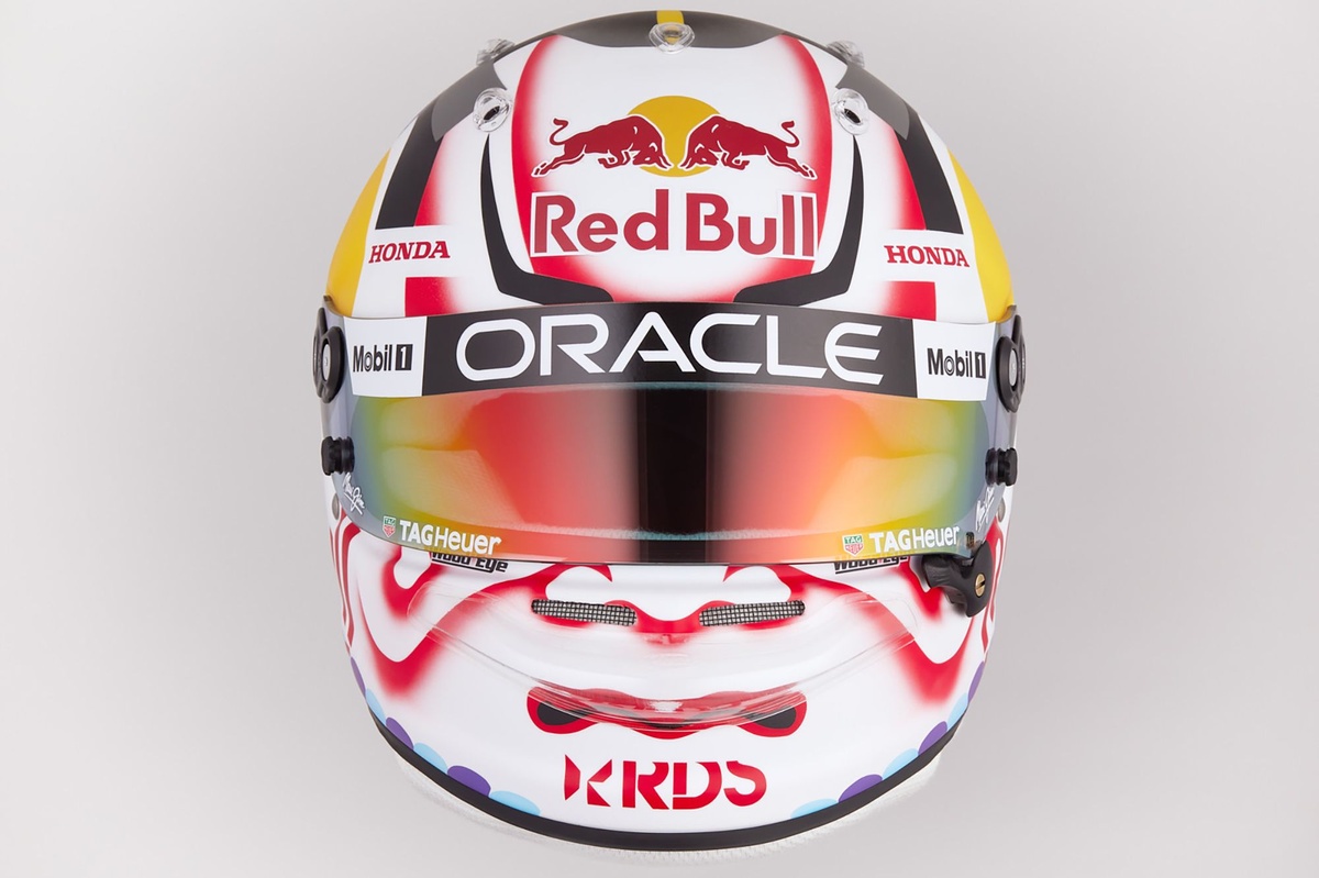F1 日本GP 非売品ポストカード4枚＋角田裕毅ステッカー F1 日本GP 非売品ポストカード4枚＋角田裕毅ステッカー
