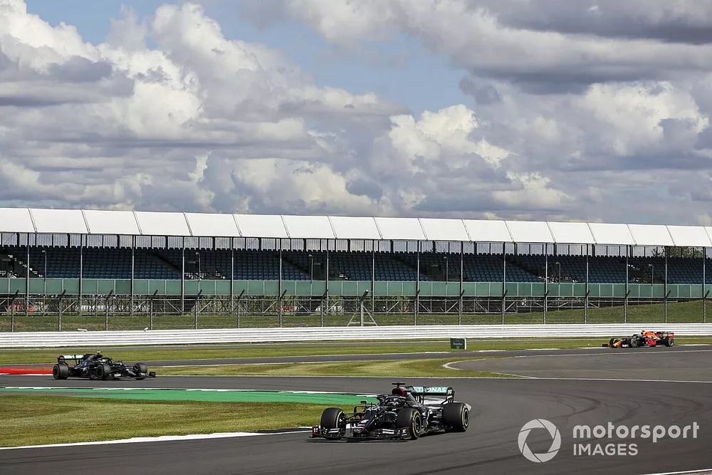 Lewis Hamilton, Mercedes F1 W11, Valtteri Bottas, Mercedes F1 W11