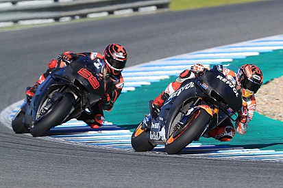 Lorenzo will have "no excuses" for losing to Marquez