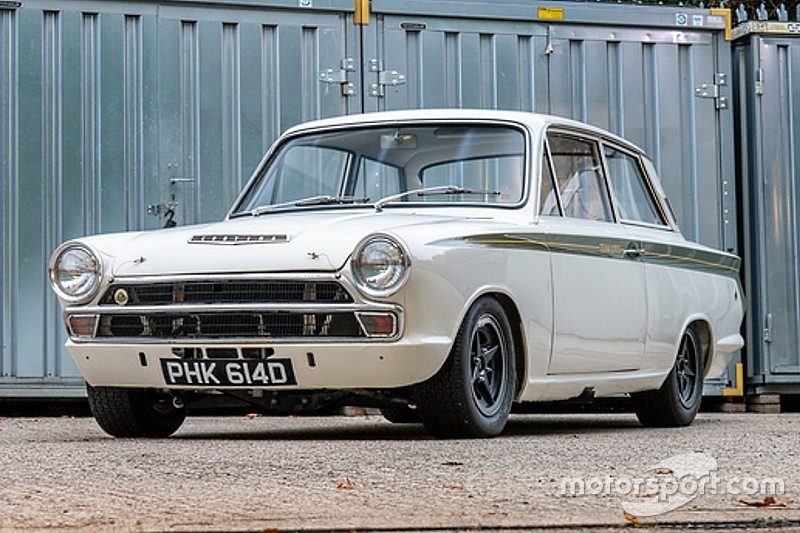All'asta la Lotus Cortina Gruppo 5 guidata da Clark, Ickx e Hill