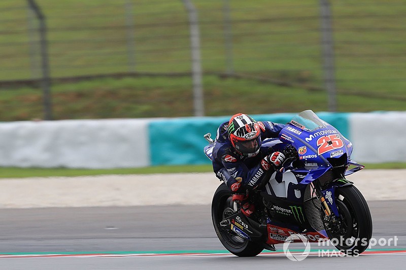 Warm-up - Un doublé Yamaha en pneus pluie