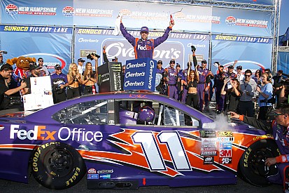 Хэмлин впервые в сезоне выиграл гонку NASCAR