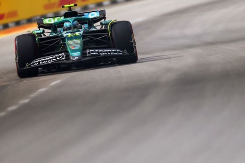 Alonso lidera la FP1 del GP de Singapur de F1 2025 y Colapinto es 19°