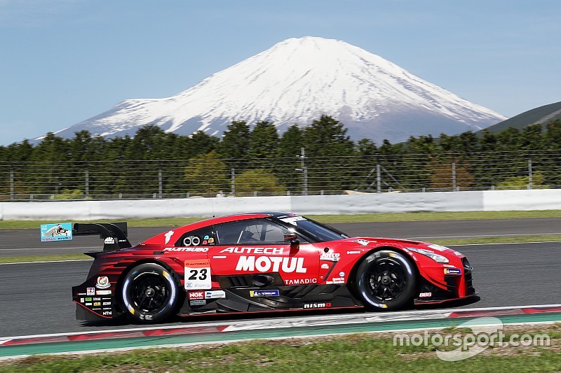 23号車ニスモが首位発進。GT-RとLC500が上位を分ける｜スーパー
