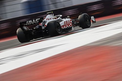 Tajemnicza forma Haasa