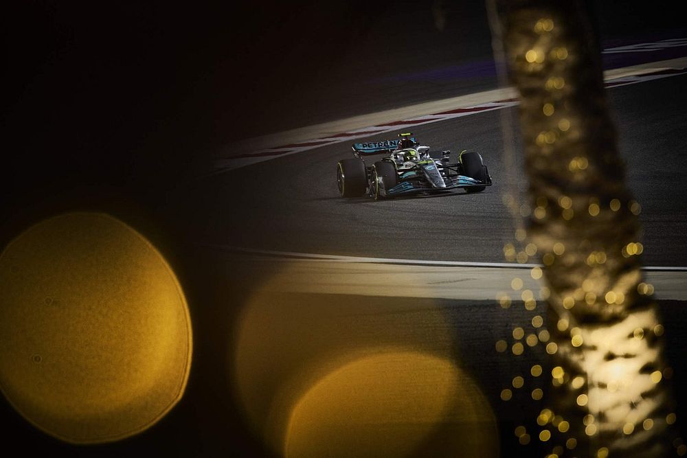 Lewis Hamilton, Mercedes W13, on track