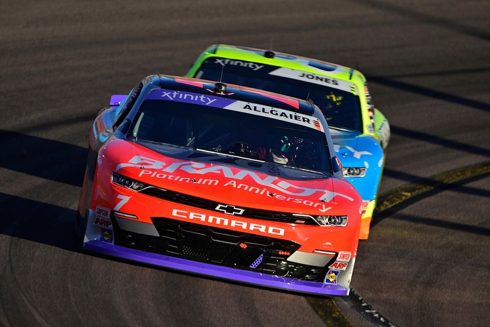 JRM adds familiar faces to 2024 Xfinity crew chief lineup