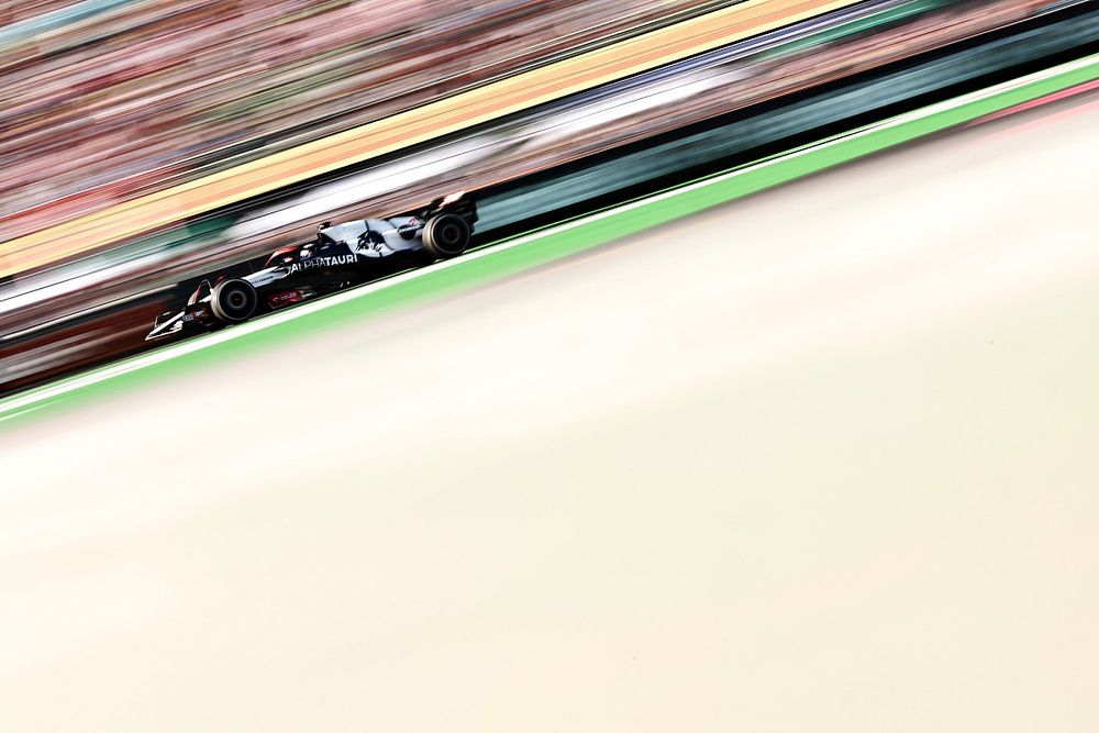 Daniel Ricciardo, AlphaTauri AT04