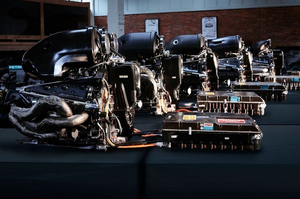 Le Power Unit vincitrici del campionato di Formula Uno: Mercedes-AMG F1 M09 EQ Power+ (2018), Mercedes-AMG F1 M08 EQ Power+ (2017), Mercedes-Benz PU106C Hybrid (2016), Mercedes-Benz PU106B Hybrid (2015), Mercedes-Benz PU106A Hybrid (2014).