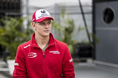 Mick Schumacher se pondrá al volante del Mercedes DTM en Nurburgring