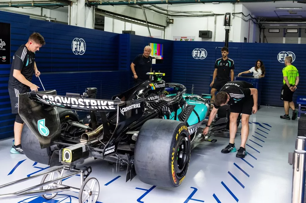 Andrea Kimi Antonelli, Mercedes, scrutiny