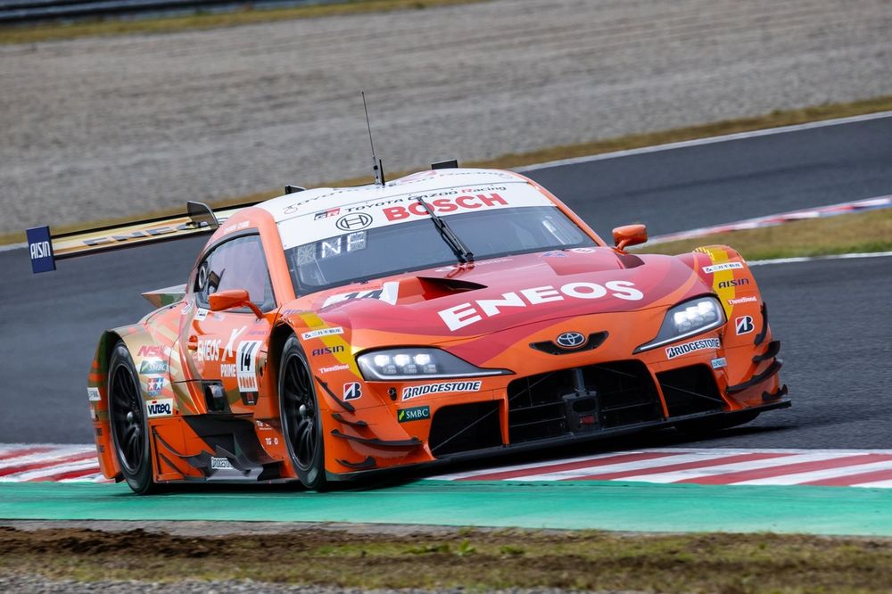 逆転王座の急先鋒、ENEOSスープラが首位発進。au TOM'Sは4番手