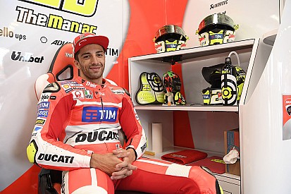 FP1 MotoGP Brno: Iannone tercepat, Rossi kedua