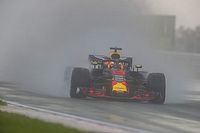 Ricciardo culpa má sorte por eliminação no Q2