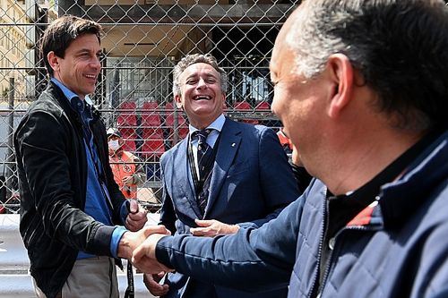 Vasseur grapt over vriendschap met Mercedes-chef Wolff: "Praten niet meer"