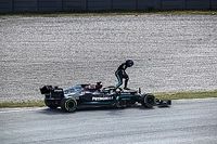 Mercedes-powered drivers move to freshest engines after Hamilton issue