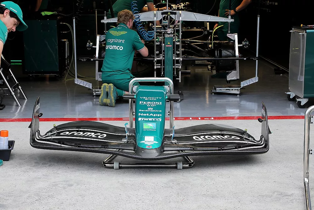 Aston Martin AMR23, dettaglio dell'ala anteriore