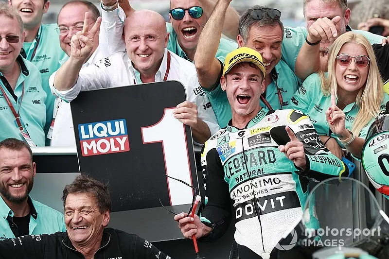 Il vincitore della gara Lorenzo Dalla Porta, Leopard Racing