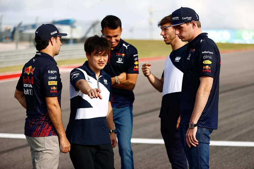 Sergio Perez, Red Bull Racing, Yuki Tsunoda, AlphaTauri, Alex Albon, Reserve Driver, Red Bull Racing, Pierre Gasly, AlphaTauri and Max Verstappen, Red Bull Racing