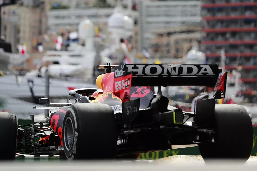 Max Verstappen, Red Bull Racing RB16B