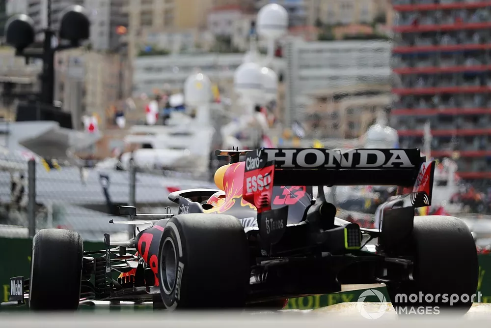 Max Verstappen, Red Bull Racing RB16B
