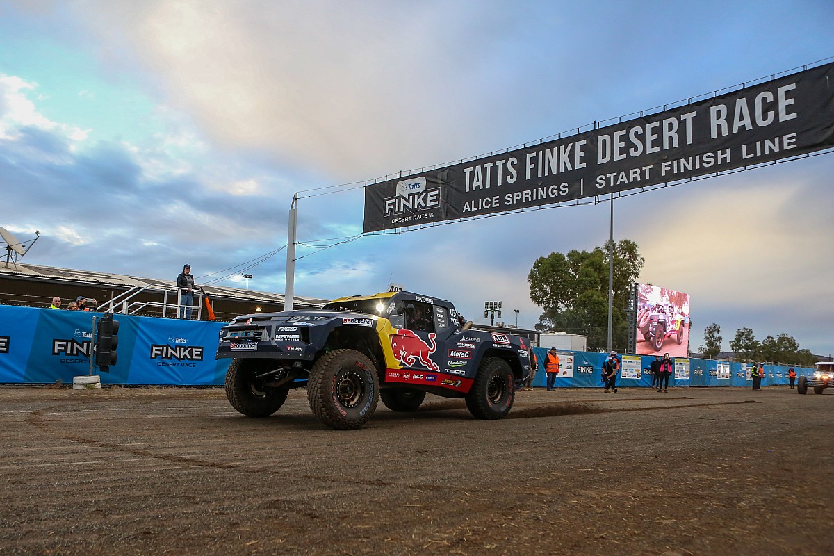 Finke Desert Race gets final green light Finke Desert Race gets final green light