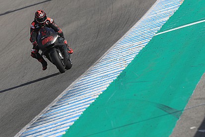 Lorenzo ondergaat maandag operatie aan voet