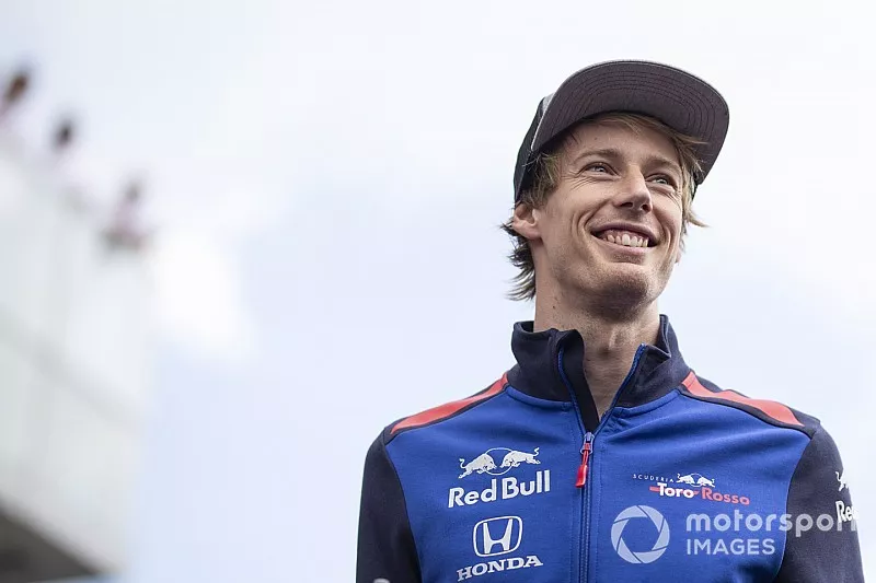 Brendon Hartley, Scuderia Toro Rosso en el desfile de pilotos