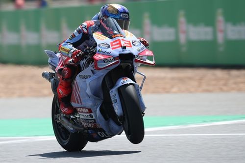 MotoGP: Márquez lidera sexta-feira na Tailândia com direito a novo recorde de volta