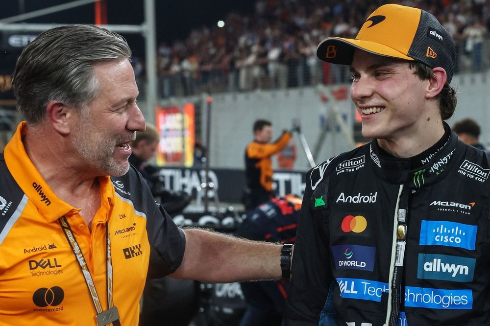 Oscar Piastri, McLaren, Zak Brown, McLaren