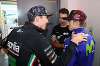 Aprilia quiere contar con Viñales en pista esta misma temporada