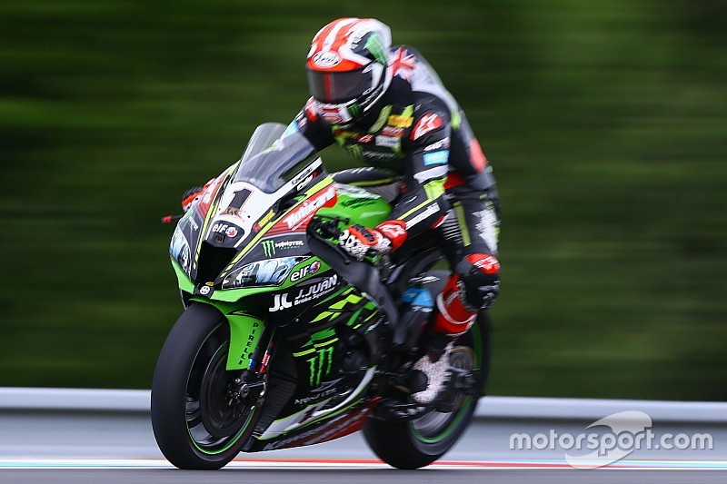 Kawasaki e Rea hanno provato nei test di Portimao alcune novità di telaio per il finale di stagione