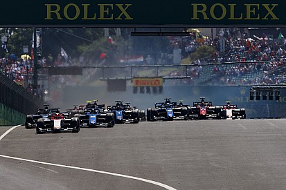Los problemas en la F2 ahora son "historia", afirma Whiting