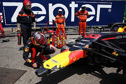 Verstappen akui terlalu ngotot di awal F1 2018