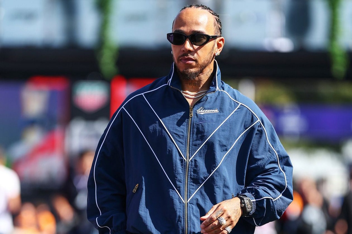 Lewis Hamilton leaves fans in stitches after revealing cow named Max: "Not on my bingo card"